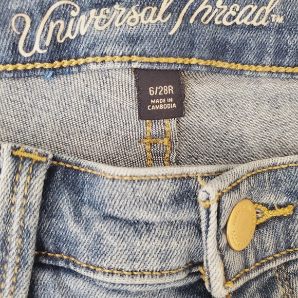 Universal Thread Jeans w Custom HandPainted Pocket - Picture 5 of 5